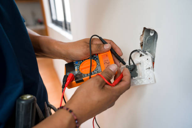 Best Circuit Breaker Installation and Repair  in Interlachen, FL